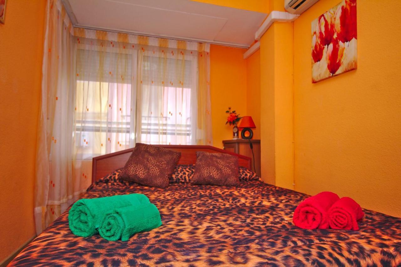 Cleopatra Apartment Alicante Bagian luar foto